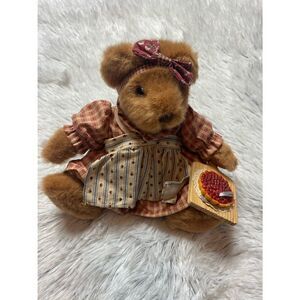 Russ Mama Bear Baked Cherry Pie